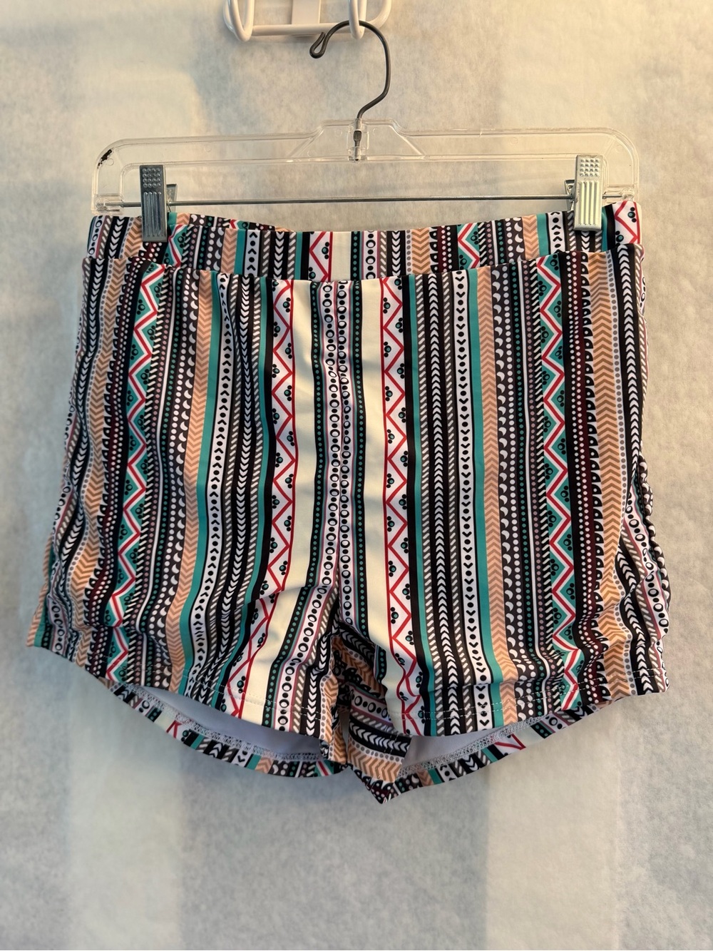 Multi-Color Tribal Print Women's Swim Shorts Sz-1XL.   L16